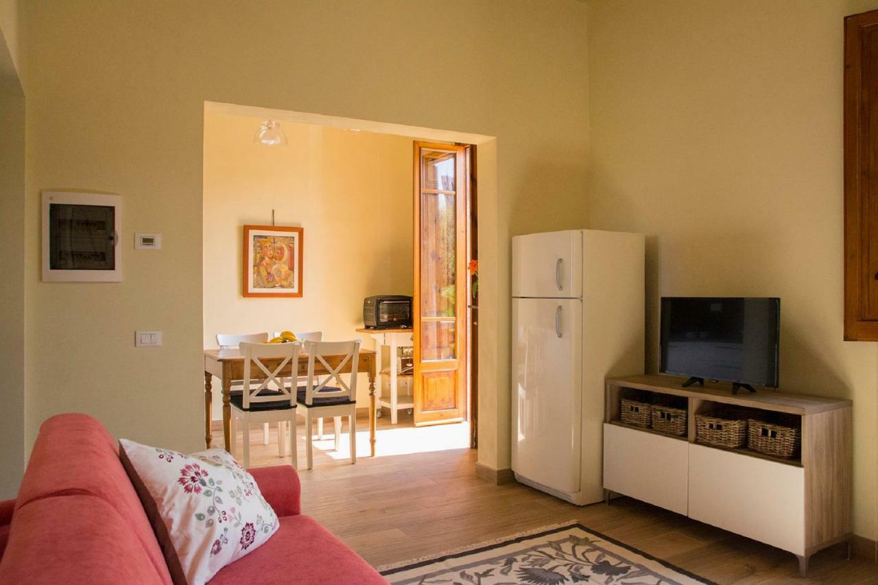 Il Balcone Di Rina Villa San Gimignano Bagian luar foto